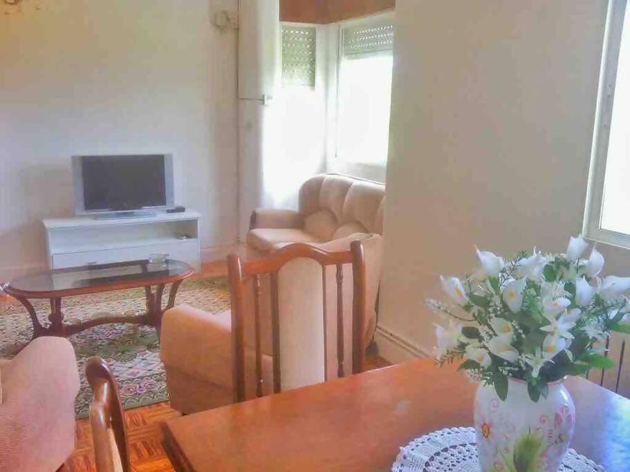 Casa Jardin 100m Playa Vacay * Bueu